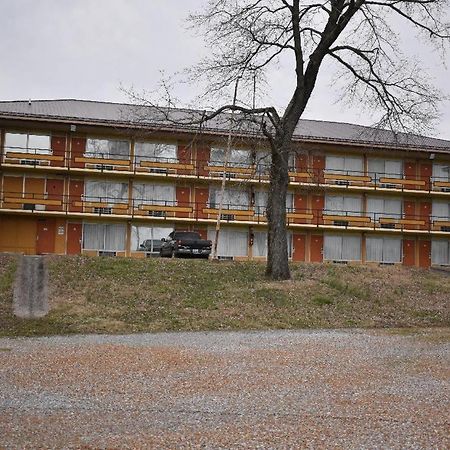 Amerivu Inn-Gilbertsville Bagian luar foto
