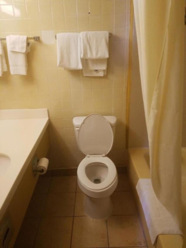 Amerivu Inn-Gilbertsville Bagian luar foto