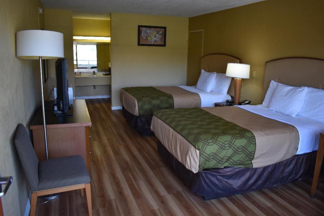 Amerivu Inn-Gilbertsville Bagian luar foto