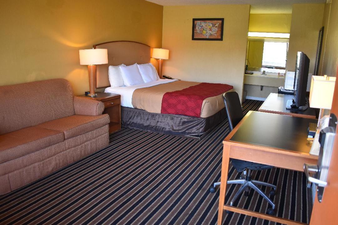 Amerivu Inn-Gilbertsville Bagian luar foto