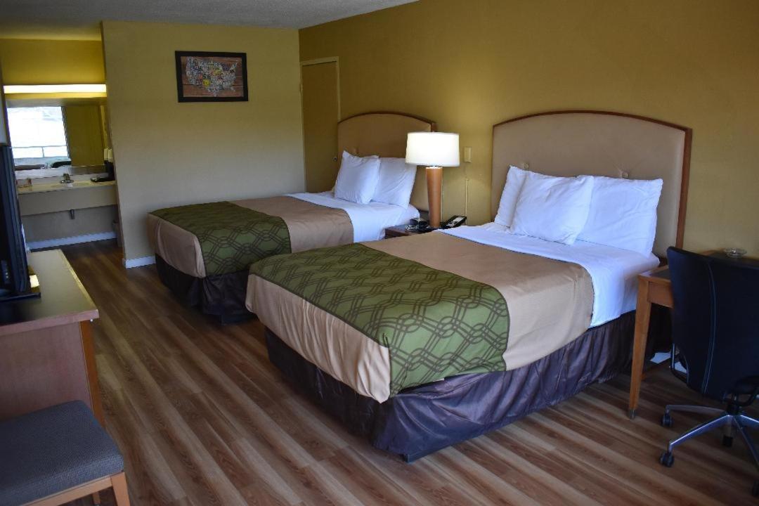 Amerivu Inn-Gilbertsville Bagian luar foto